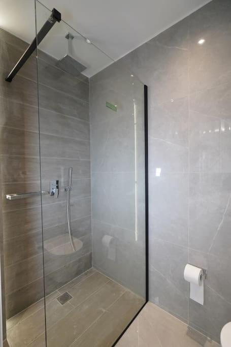 Brand New 3Br With 2 Bathrooms Marousi Apartment Athen Eksteriør billede