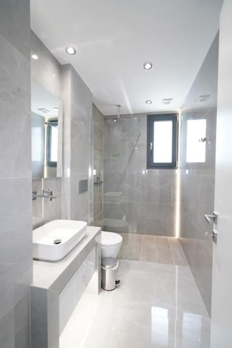 Brand New 3Br With 2 Bathrooms Marousi Apartment Athen Eksteriør billede